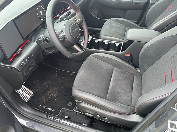 Hyundai Kona 8 of 11