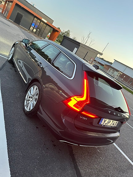 Volvo V90 5 of 5