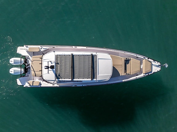 Axopar 29 XC Sandhamn Own your boat with Agapi Boat Club 4 of 12