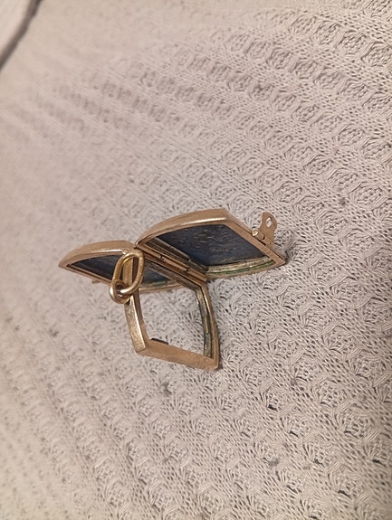Product image 12 of 26