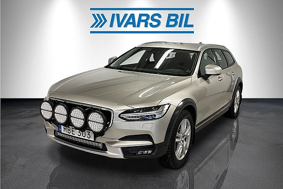Volvo V90 Cross Country