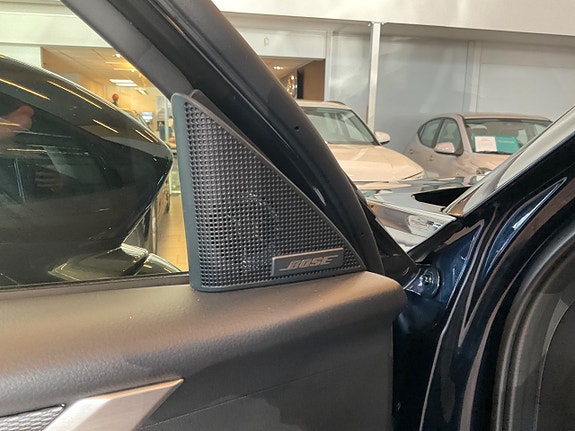 Mazda CX-60 13 of 19