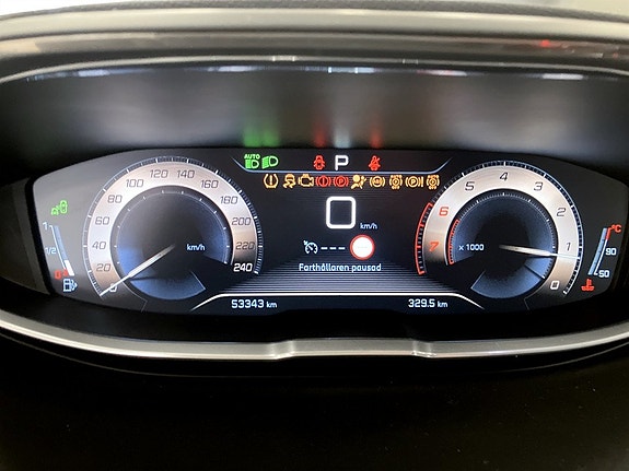 Peugeot 3008 8 of 16