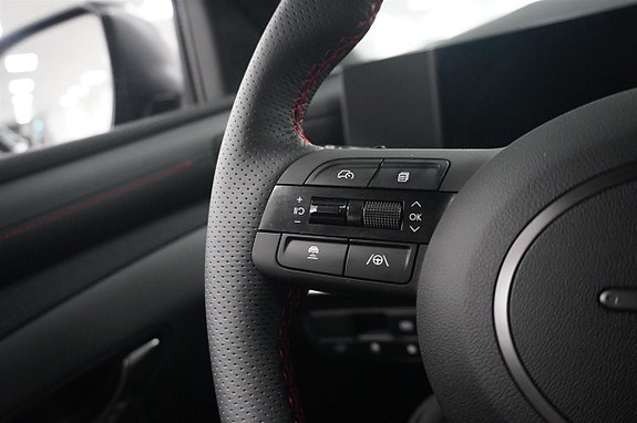 Hyundai Tucson 12 of 20