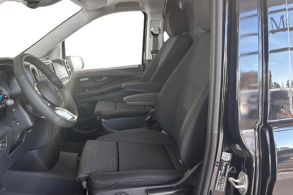 Mercedes-Benz eVito 112 10 of 14