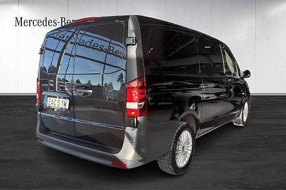 Mercedes-Benz eVito 112 4 of 5