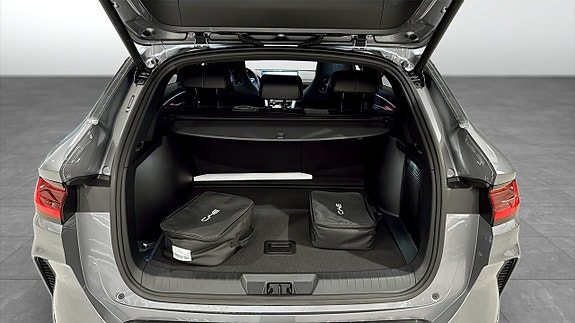 BYD Seal U 10 of 15