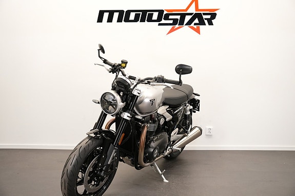 Triumph Speed Twin 1200 - Elegans! 1823:-/Mån 3 of 4