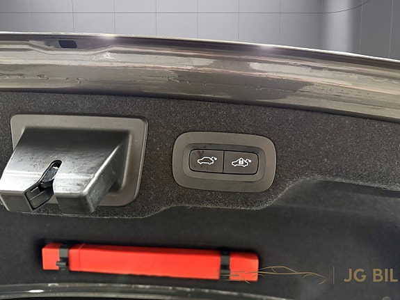 Volvo S90 6 of 26