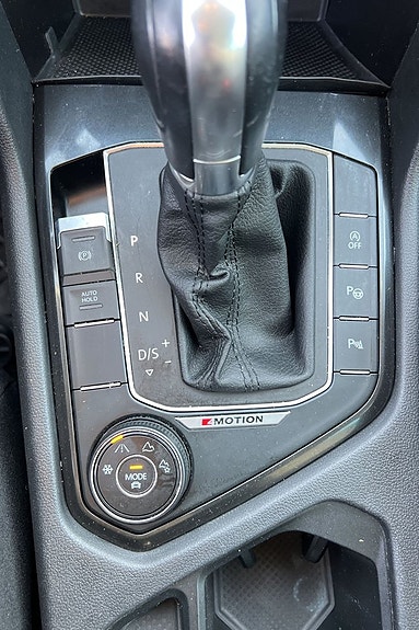 Volkswagen Tiguan 19 of 28