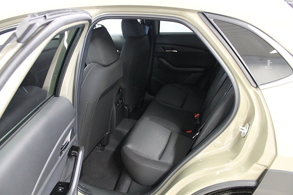 Mazda CX-30 6 of 9