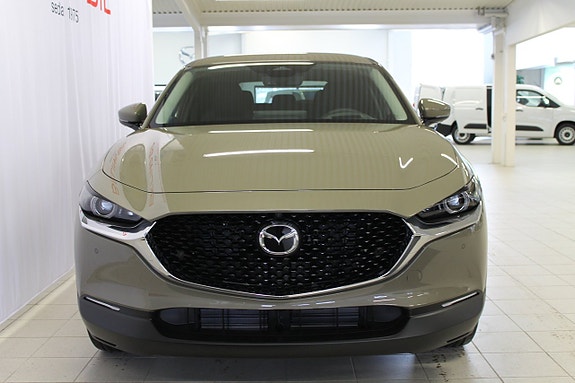 Mazda CX-30 9 of 9