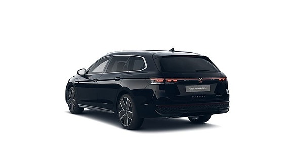 Volkswagen Passat 3 of 5