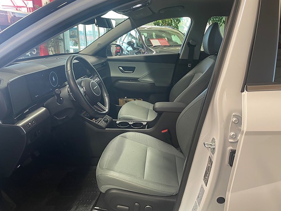 Hyundai Kona 9 of 9