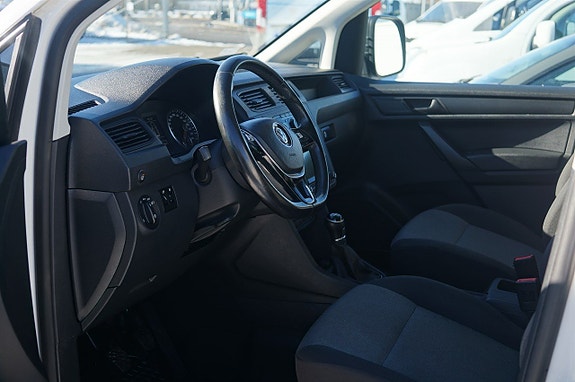 Volkswagen Caddy 8 of 10