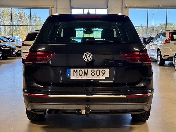 Volkswagen Tiguan 5 of 5