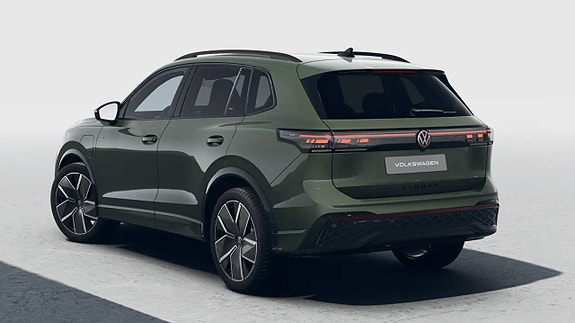 Volkswagen Tiguan 3 of 4