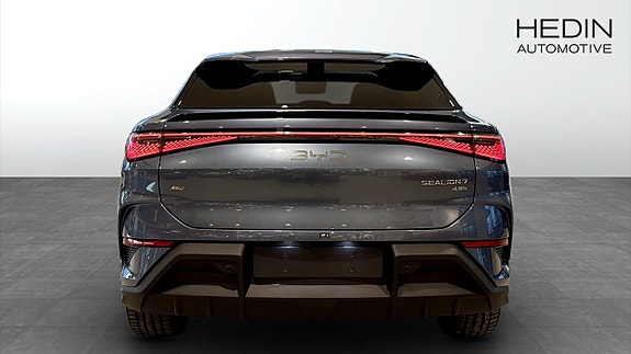 BYD Sealion 7 7 of 13
