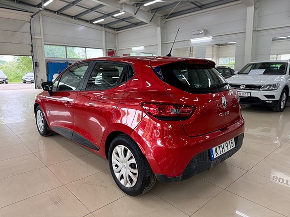 Renault Clio 9 of 19