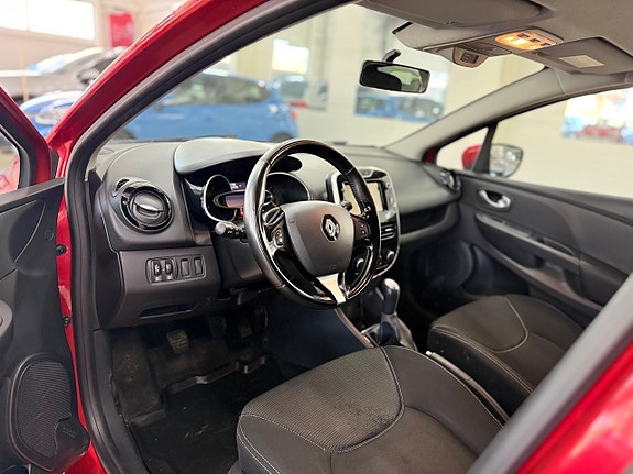 Renault Clio 6 of 19