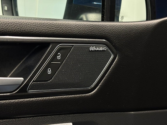 Volkswagen Tiguan Allspace 12 of 27