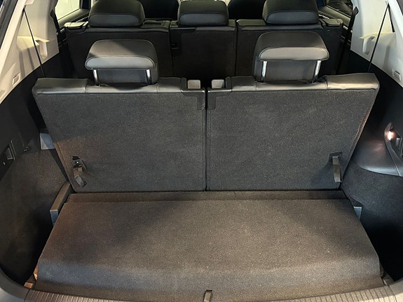 Volkswagen Tiguan Allspace 8 of 27