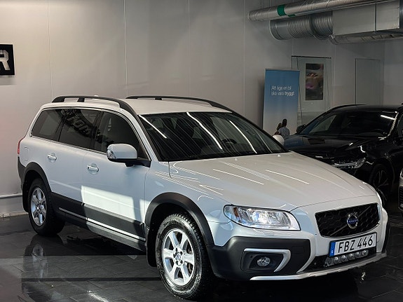 Volvo XC70 4 of 5