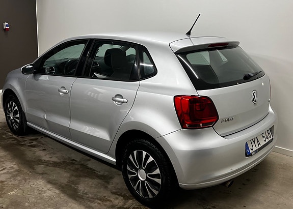 Volkswagen Polo 3 of 5