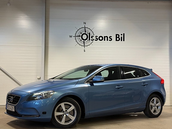 Volvo V40 3 of 19