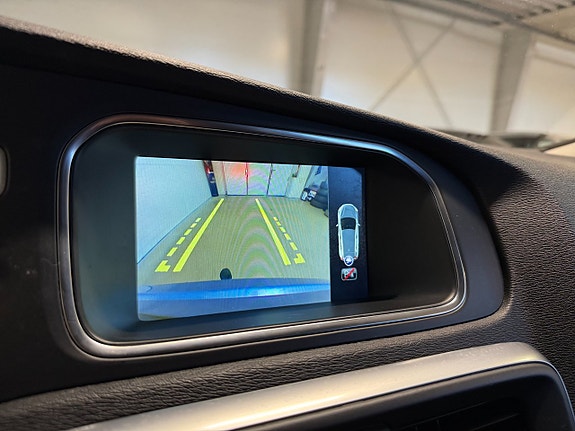 Volvo V40 18 of 19