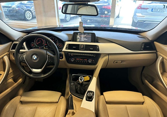 BMW 318d 10 of 23