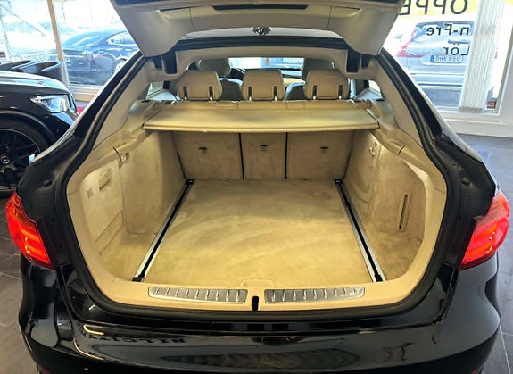 BMW 318d 23 of 23