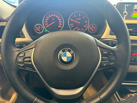 BMW 318d 17 of 23