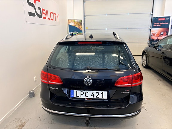 Volkswagen Passat 4 of 5