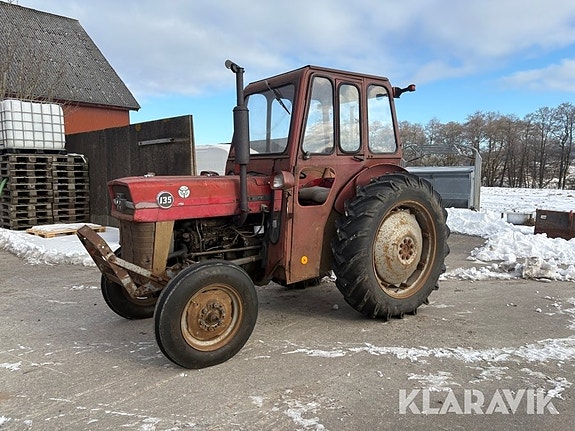 Traktor Massey Ferguson 135 multi power