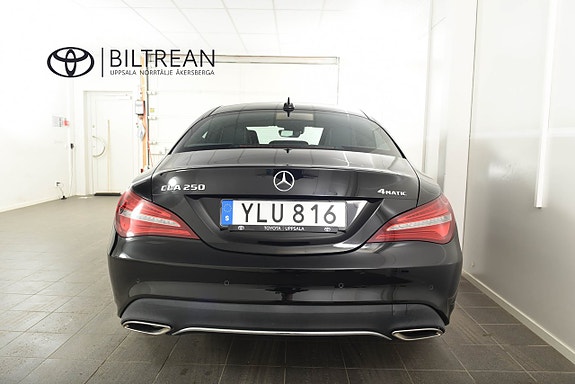 Mercedes-Benz CLA250 4 of 5