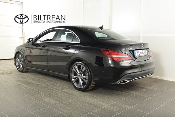 Mercedes-Benz CLA250 3 of 5