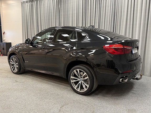 BMW X6 3 of 20