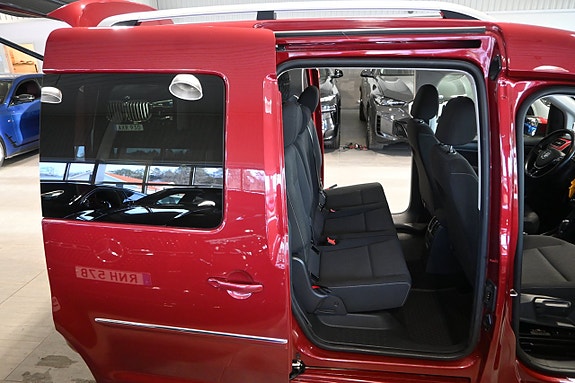 Volkswagen Caddy 12 of 21