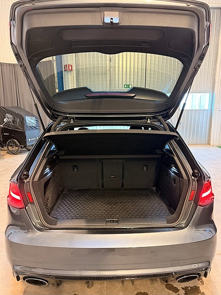 Audi RS3 15 of 15