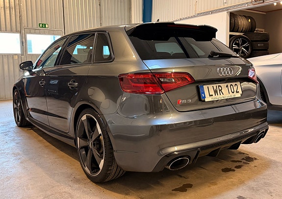 Audi RS3 2 of 5