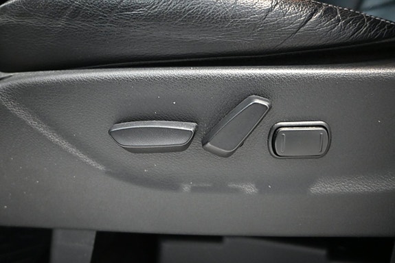 Mercedes-Benz X350 d 17 of 23