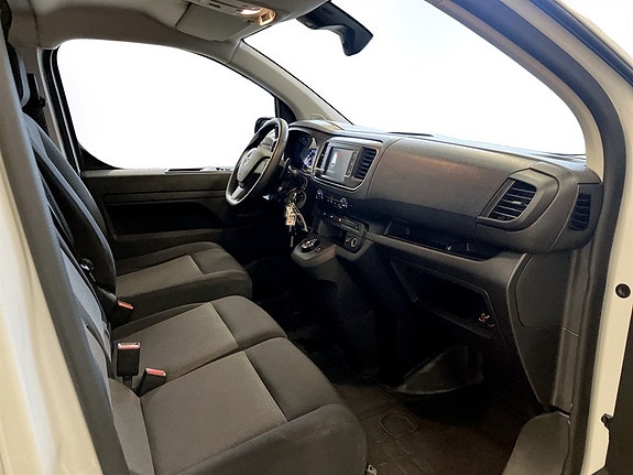 Opel Vivaro 13 of 15