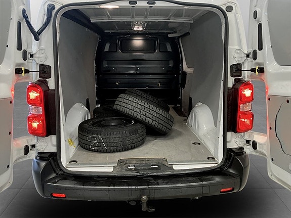 Opel Vivaro 15 of 15