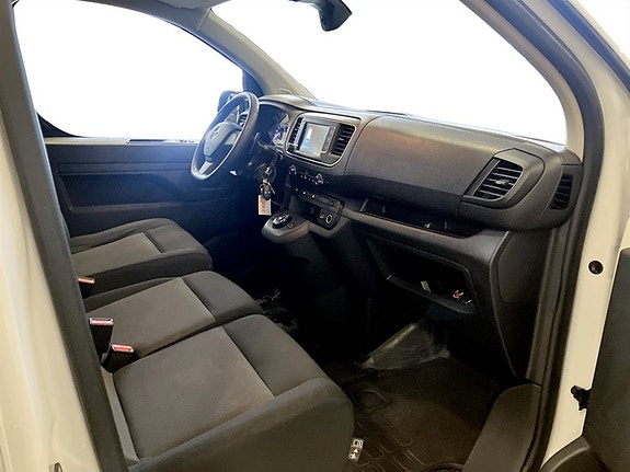 Opel Vivaro 13 of 15