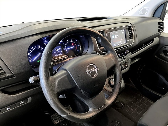 Opel Vivaro 8 of 15