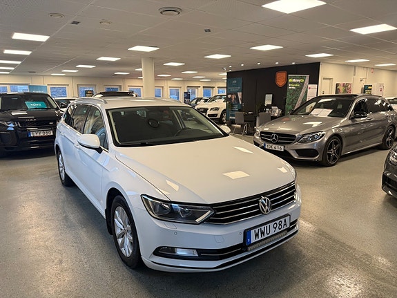 Volkswagen Passat 3 of 5