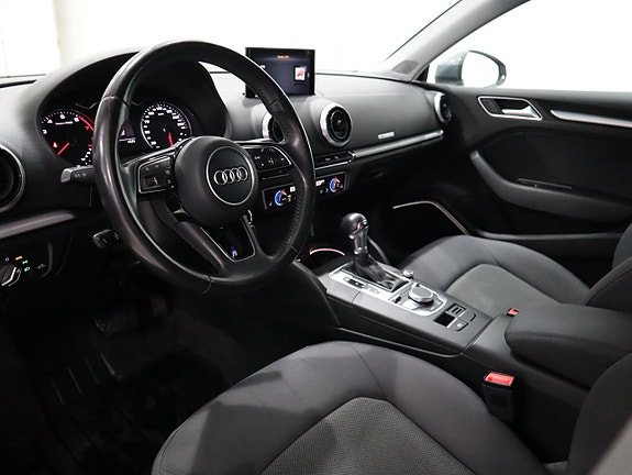 Audi A3 9 of 18