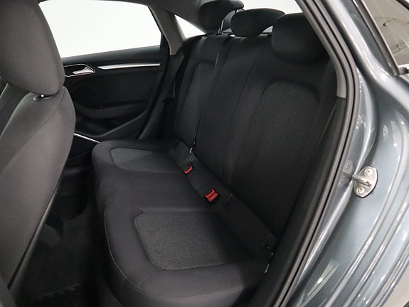 Audi A3 8 of 18