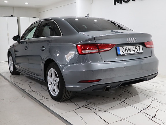 Audi A3 4 of 18